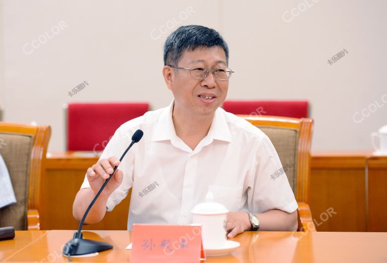 孙殿军 时任中国疾控中心地方病控制中心主任   2018年6月24日西藏大骨节病调研工作会