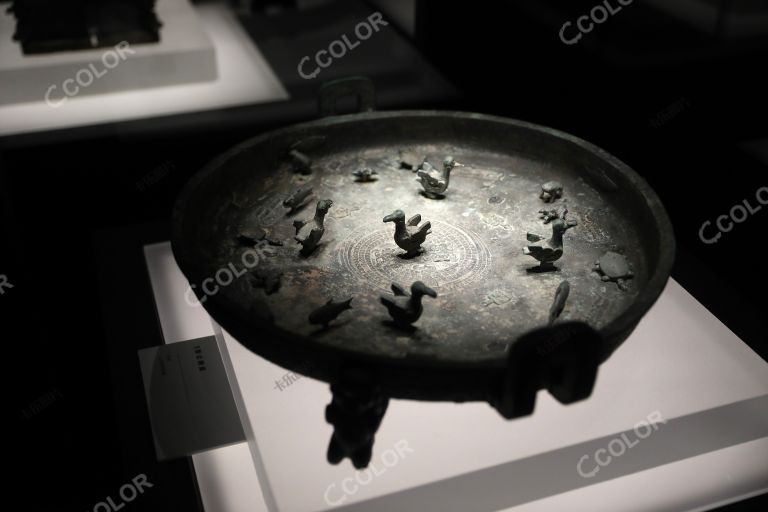 西周早期青铜器晋公盘--2019年警方自海外追回 新中国成立70周年流失文物回归成果展