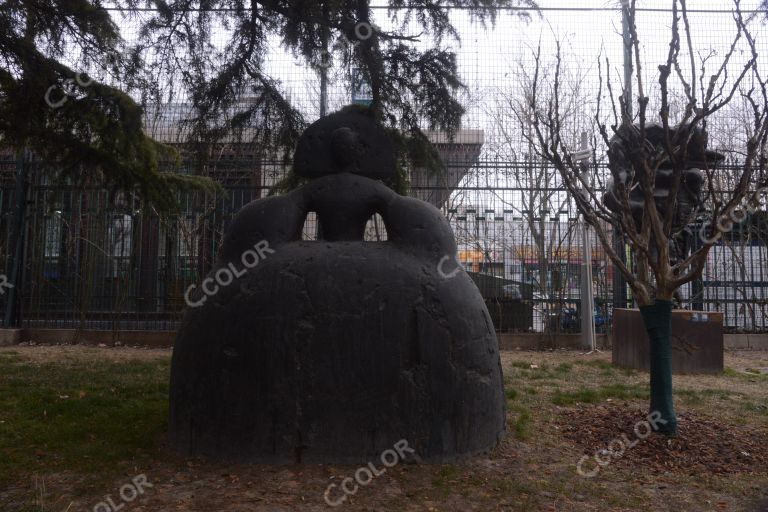 城市雕塑：宫娥-女皇马妮娜（作者：马诺罗.瓦尔代斯），中国美术馆雕塑园